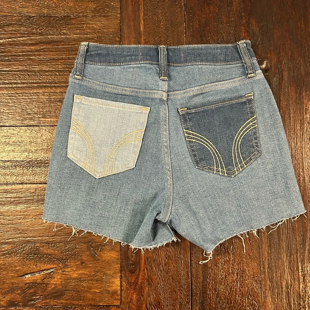 Hollister Women’s Two-Tone Blue Patchwork Denim Shorts